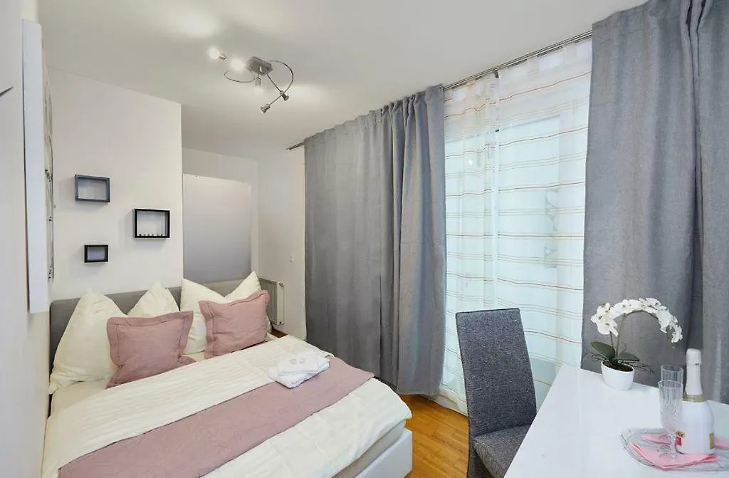 منزل للإقامة Twin Tower Apartments فيينا النمسا